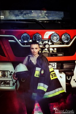 Zdjęcia portretowe - Maskotka Ochotniczej Straży Pożarnej | Konrad Żurawski - fotograf